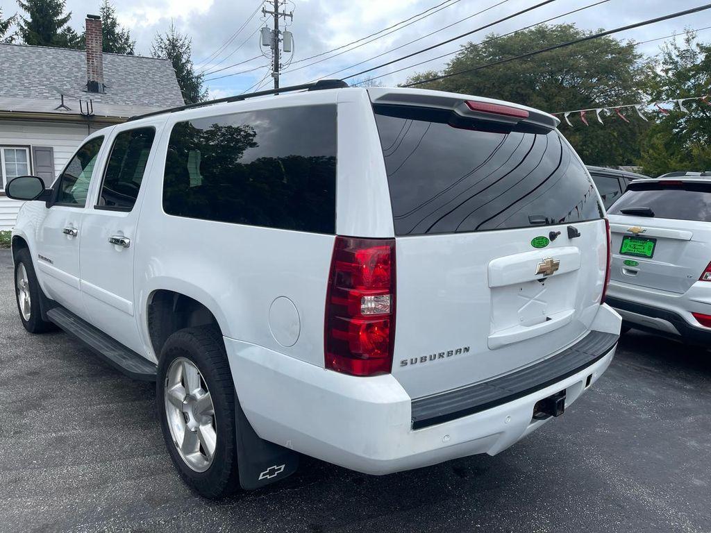 used 2007 Chevrolet Suburban car, priced at $5,988