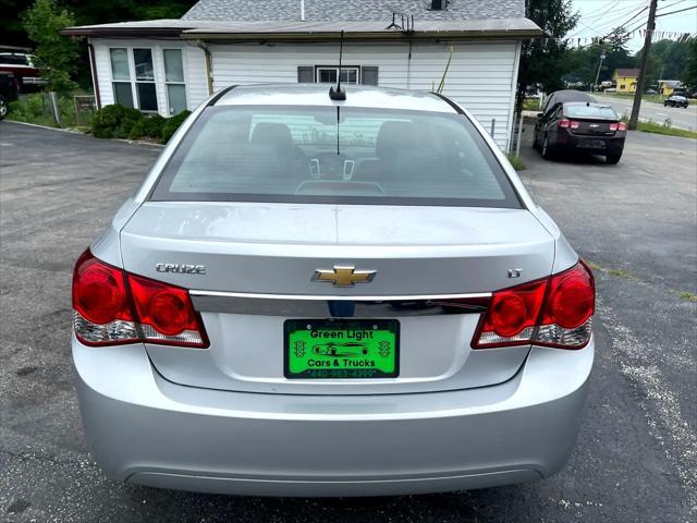 used 2016 Chevrolet Cruze Limited car, priced at $7,988