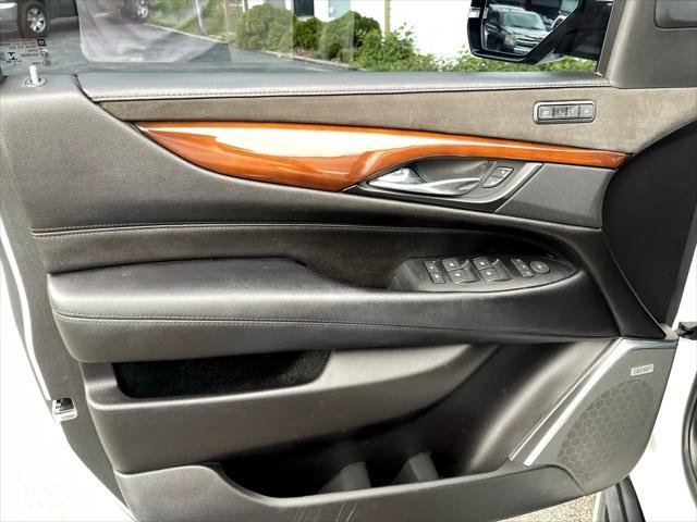 used 2018 Cadillac Escalade ESV car, priced at $23,488