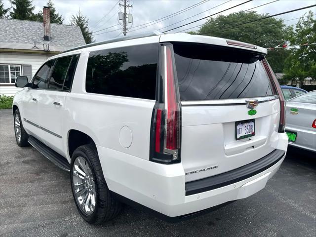 used 2018 Cadillac Escalade ESV car, priced at $23,488