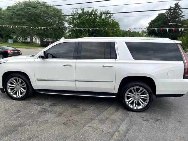 used 2018 Cadillac Escalade ESV car, priced at $23,488