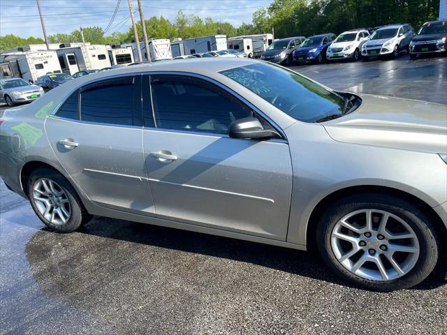 used 2015 Chevrolet Malibu car, priced at $8,988