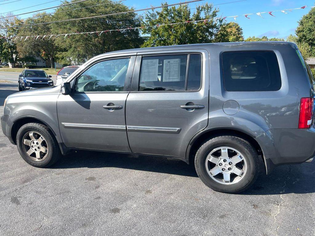 used 2011 Honda Pilot car, priced at $8,488