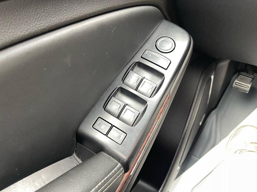 used 2017 GMC Yukon car, priced at $17,988