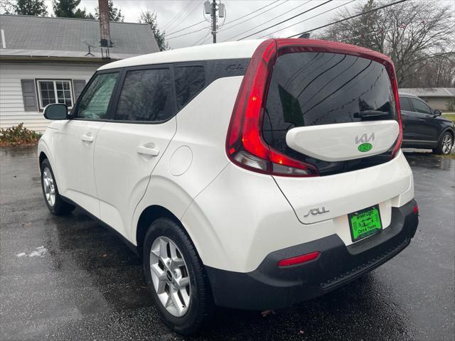 used 2022 Kia Soul car, priced at $14,488