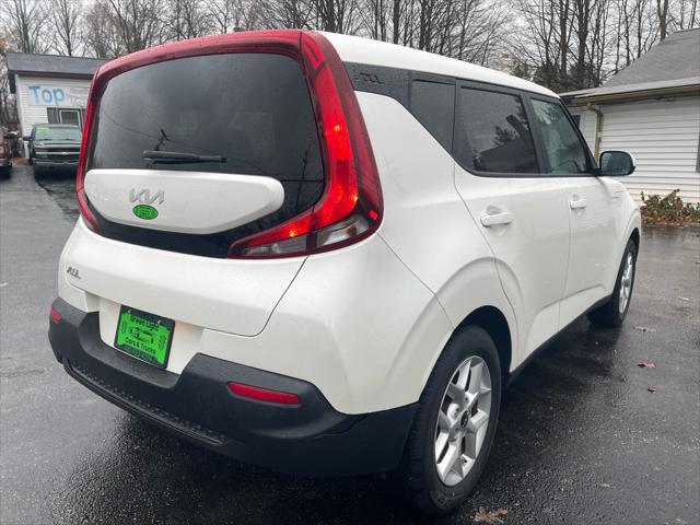 used 2022 Kia Soul car, priced at $14,488