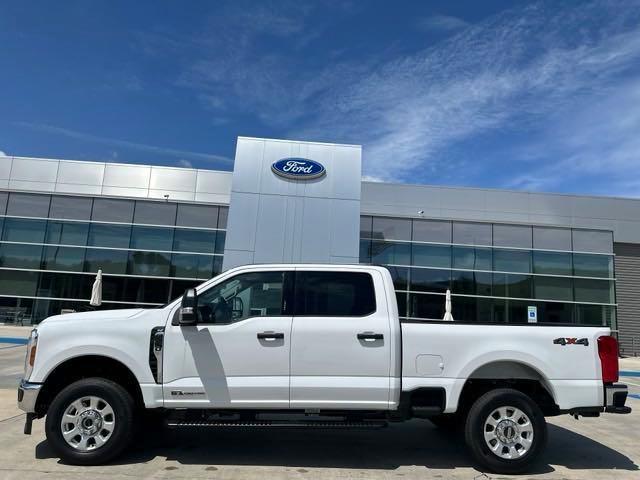 new 2024 Ford F-250 car, priced at $65,648