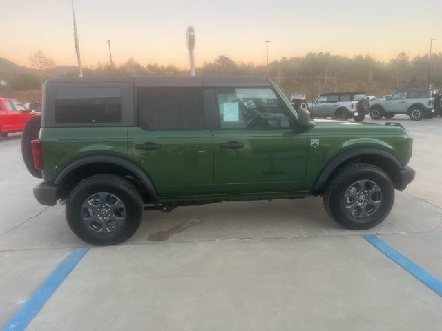 new 2024 Ford Bronco car, priced at $46,498