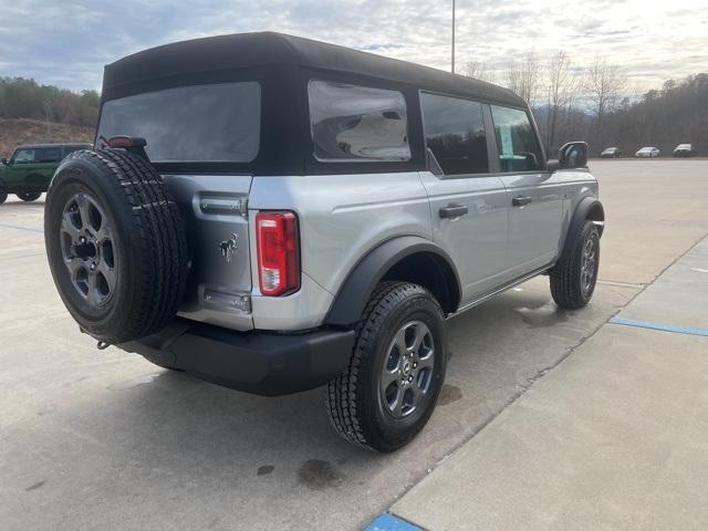 new 2024 Ford Bronco car, priced at $44,232