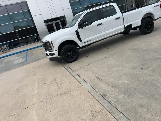 new 2024 Ford F-250 car, priced at $68,580