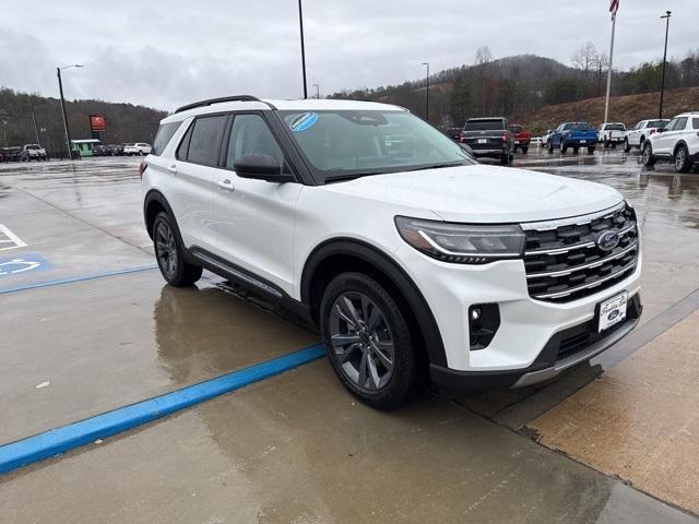 new 2025 Ford Explorer car, priced at $44,902