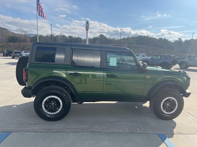 new 2024 Ford Bronco car, priced at $58,605