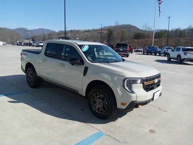 new 2025 Ford Maverick car, priced at $39,285