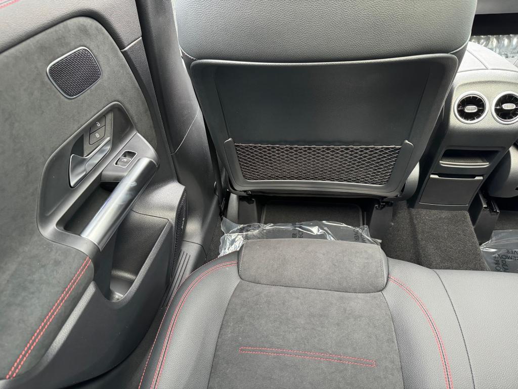 used 2025 Mercedes-Benz GLA 250 car, priced at $46,000