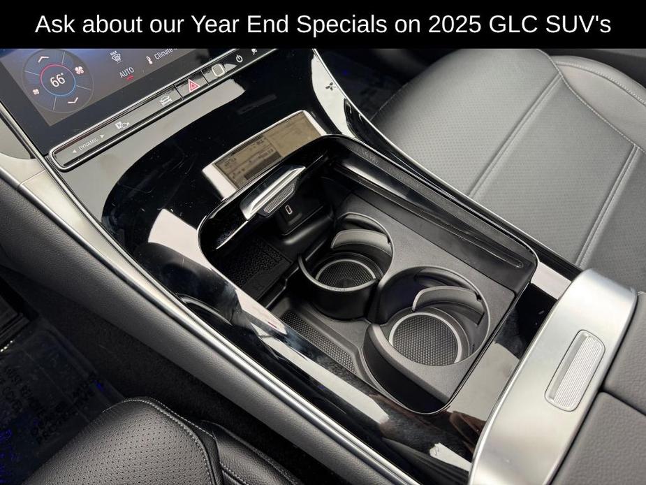 new 2025 Mercedes-Benz GLC 300 car, priced at $54,285