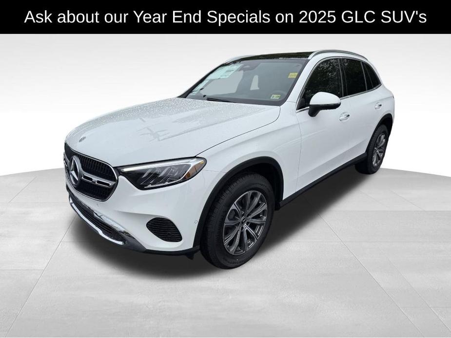 new 2025 Mercedes-Benz GLC 300 car, priced at $54,285