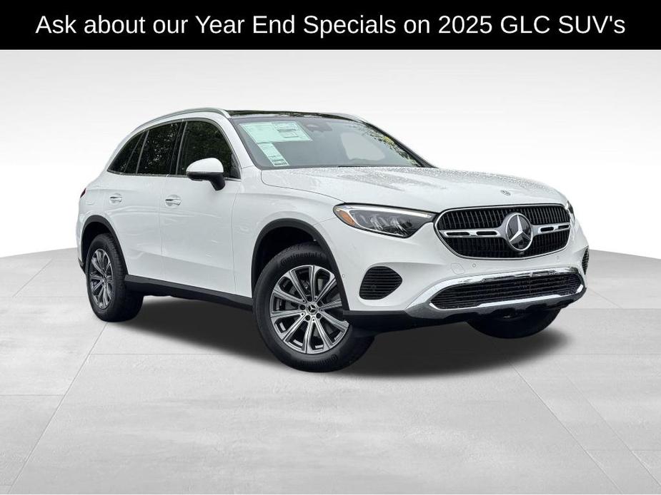 new 2025 Mercedes-Benz GLC 300 car, priced at $54,285