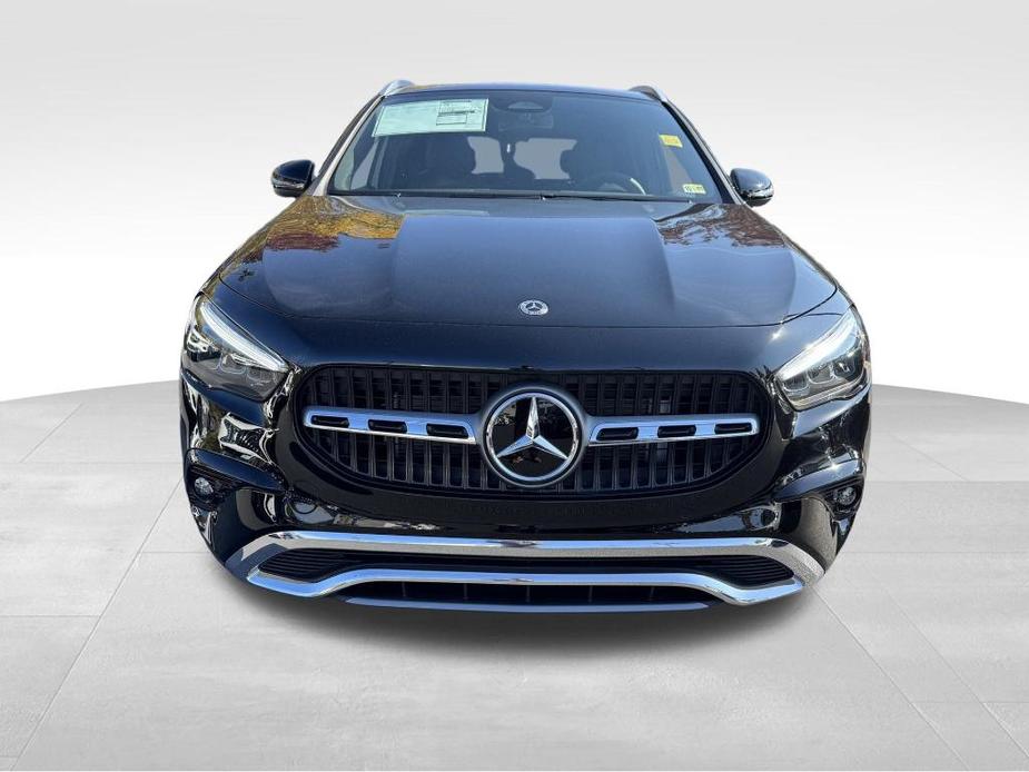 new 2025 Mercedes-Benz GLA 250 car, priced at $49,245