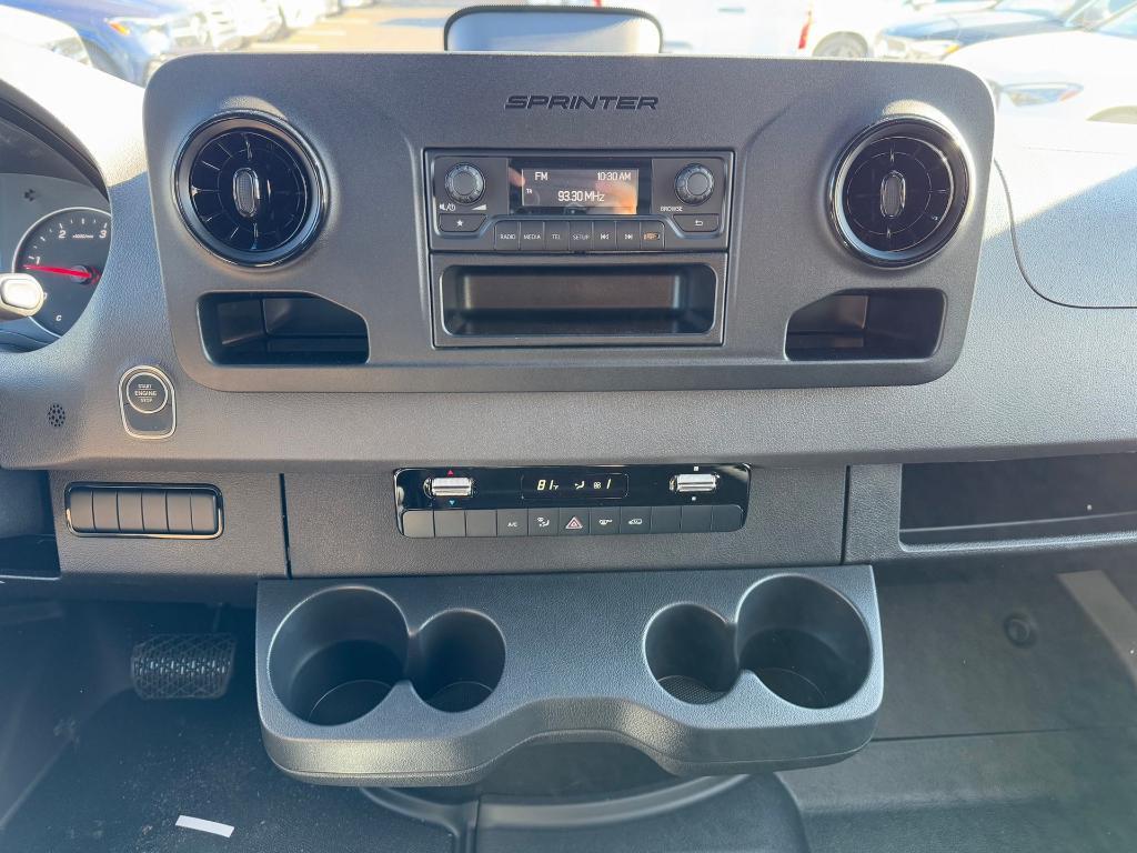 new 2025 Mercedes-Benz Sprinter 2500 car, priced at $65,675