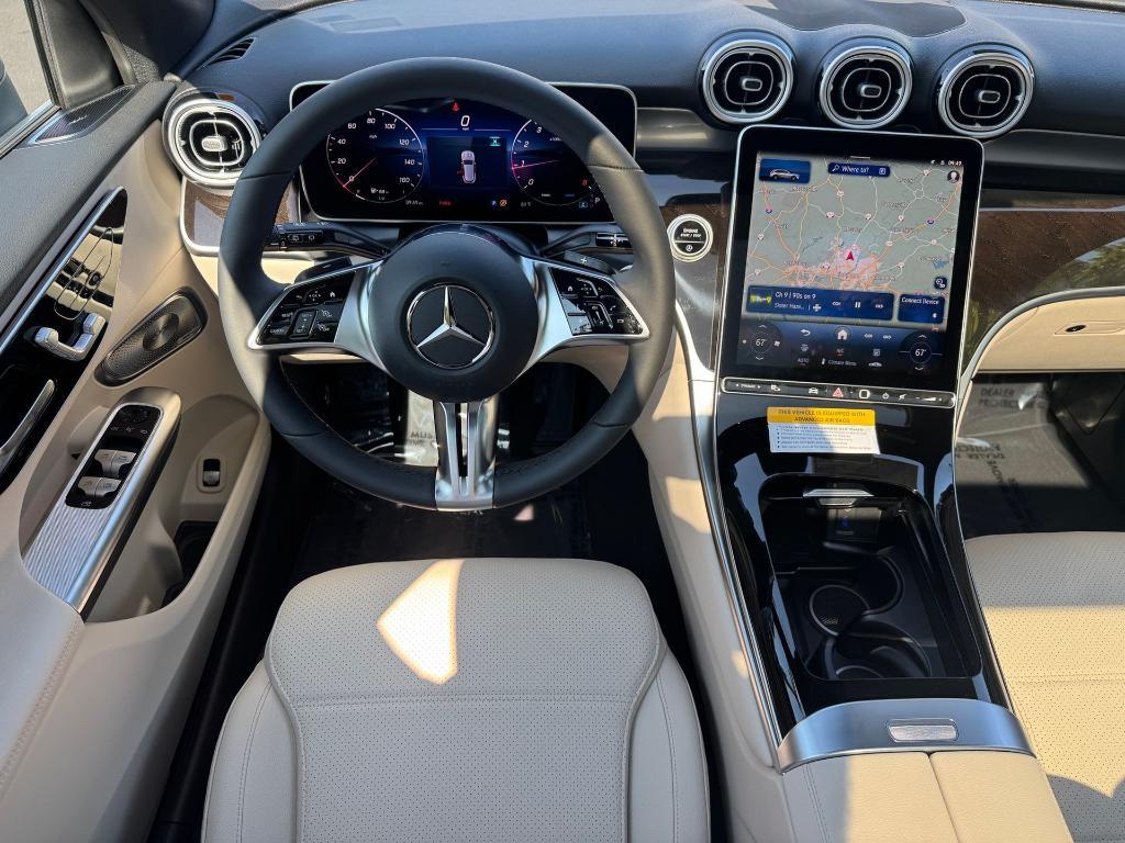 new 2025 Mercedes-Benz GLC 300 car, priced at $58,555