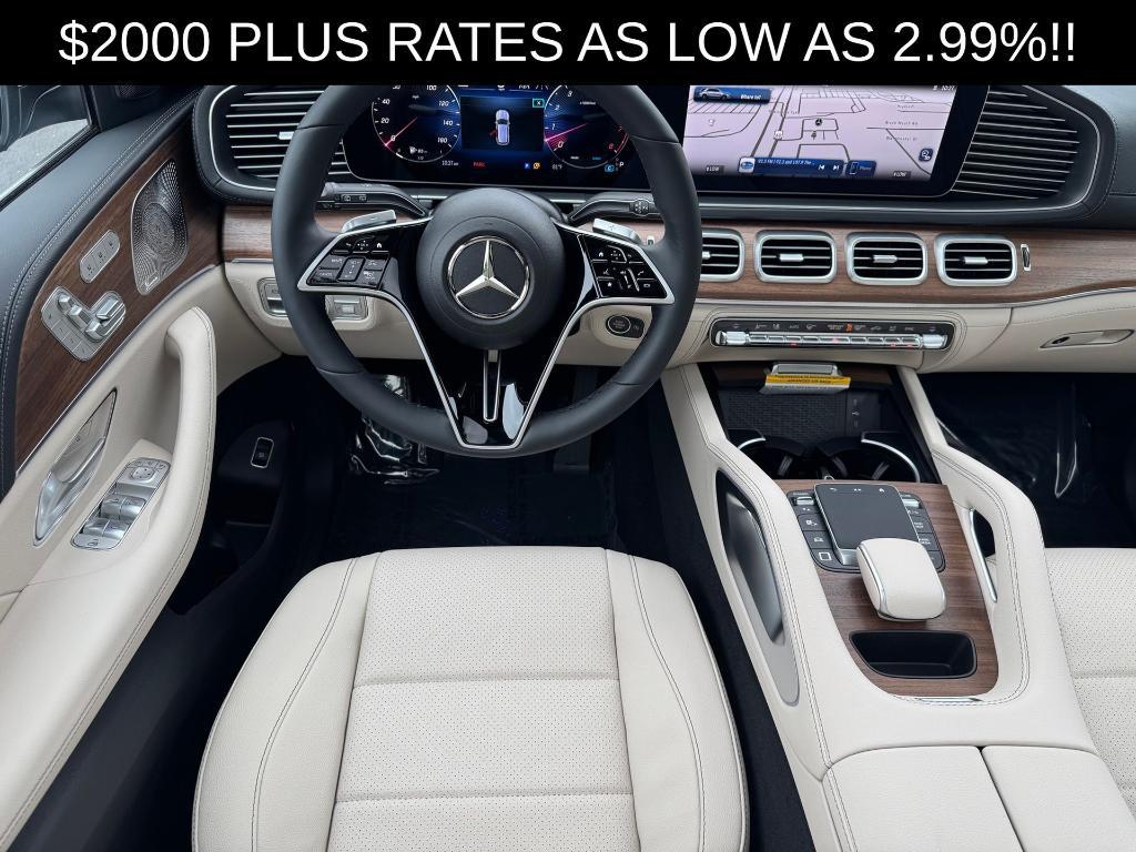 new 2025 Mercedes-Benz GLE 450 car, priced at $84,550
