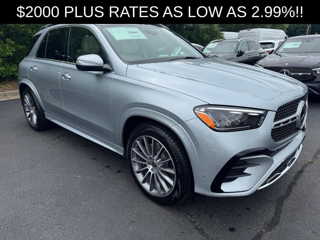 new 2025 Mercedes-Benz GLE 450 car, priced at $84,550