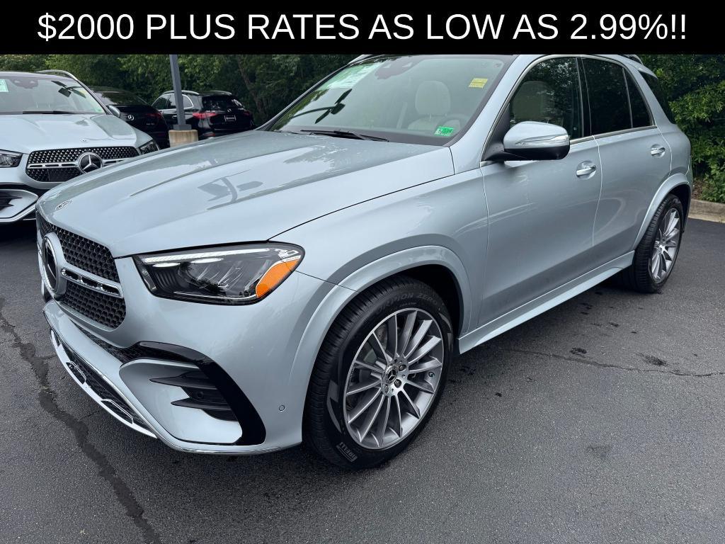 new 2025 Mercedes-Benz GLE 450 car, priced at $84,550