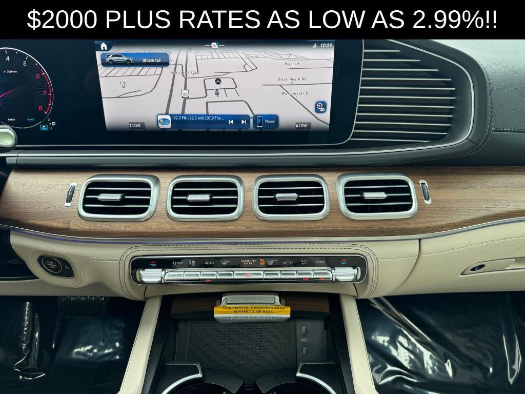 new 2025 Mercedes-Benz GLE 450 car, priced at $84,550