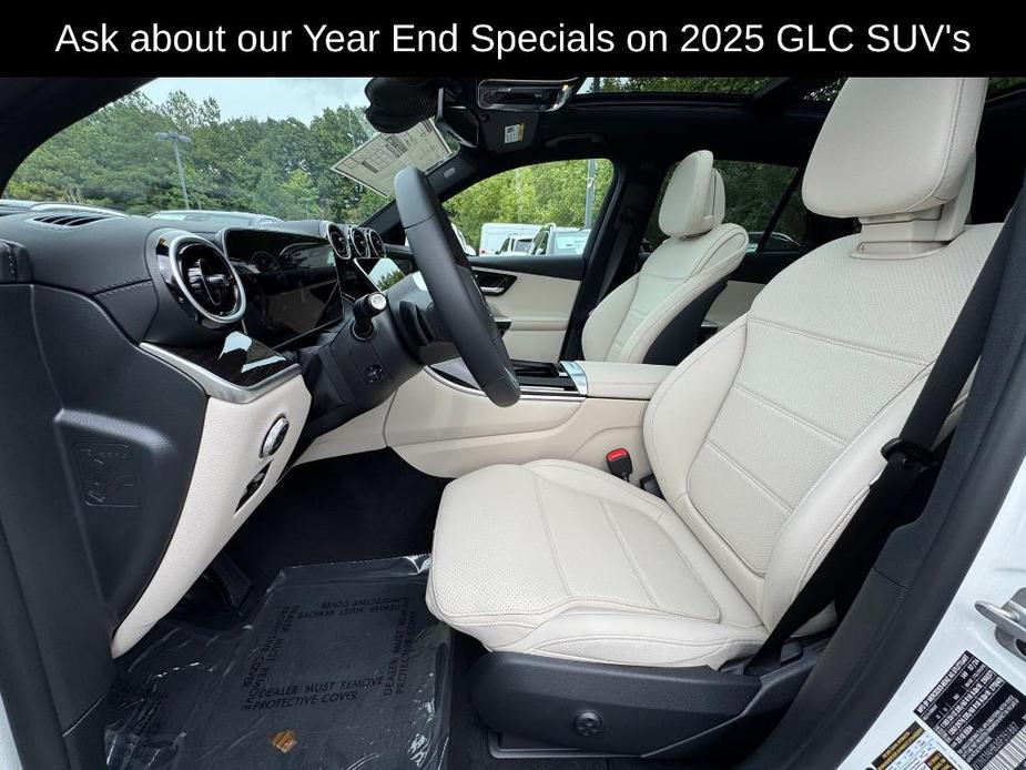 new 2025 Mercedes-Benz GLC 300 car, priced at $54,250