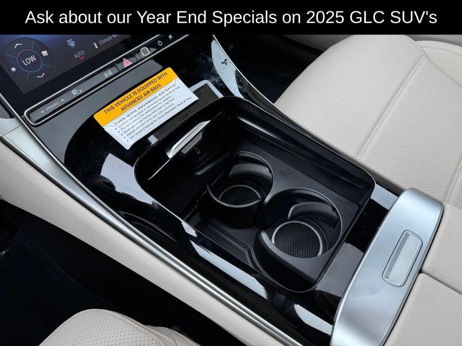 new 2025 Mercedes-Benz GLC 300 car, priced at $54,250