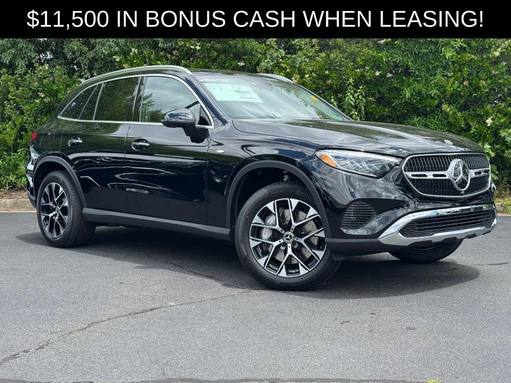 new 2025 Mercedes-Benz GLC 350e car, priced at $67,670