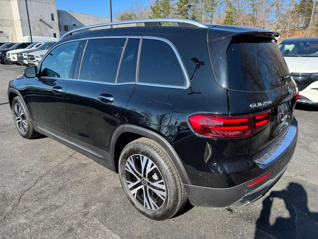 used 2025 Mercedes-Benz GLB 250 car, priced at $50,795