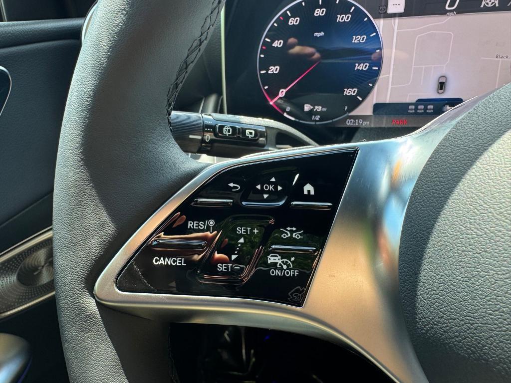 new 2025 Mercedes-Benz GLC 300 car, priced at $59,770