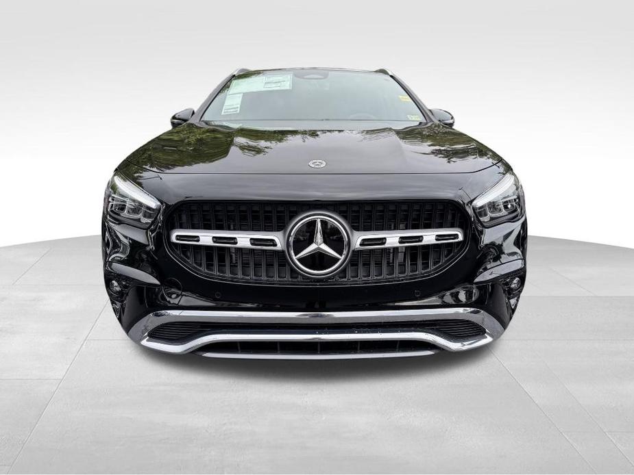 new 2025 Mercedes-Benz GLA 250 car, priced at $50,250