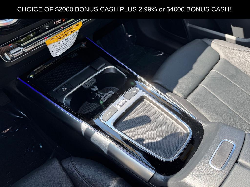 used 2025 Mercedes-Benz GLA 250 car, priced at $46,500