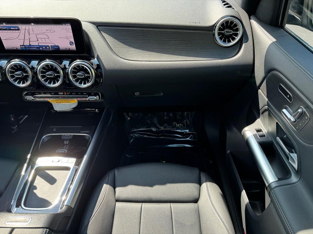 used 2025 Mercedes-Benz GLA 250 car, priced at $46,500