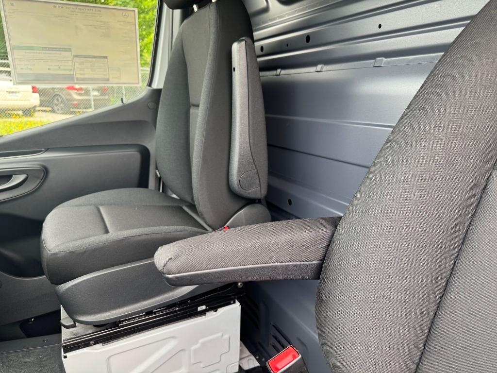 new 2025 Mercedes-Benz Sprinter 2500 car, priced at $59,453
