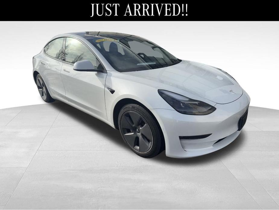 used 2022 Tesla Model 3 car, priced at $26,000