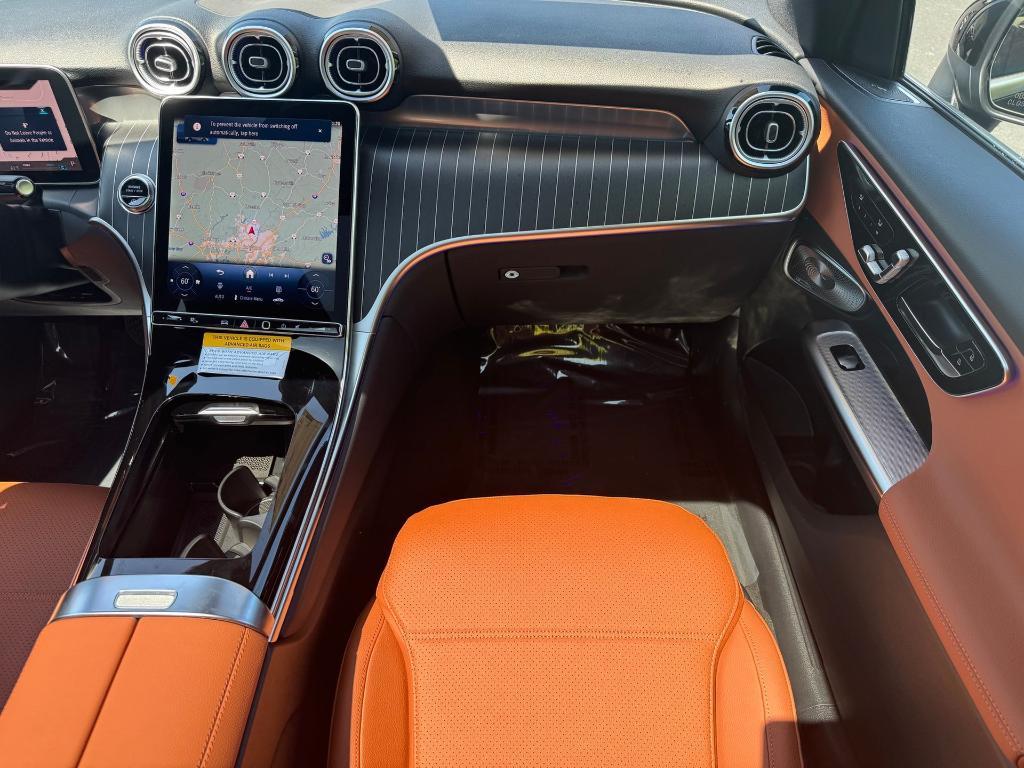 new 2025 Mercedes-Benz GLC 300 car, priced at $59,770