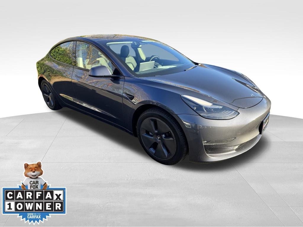 used 2022 Tesla Model 3 car, priced at $21,000