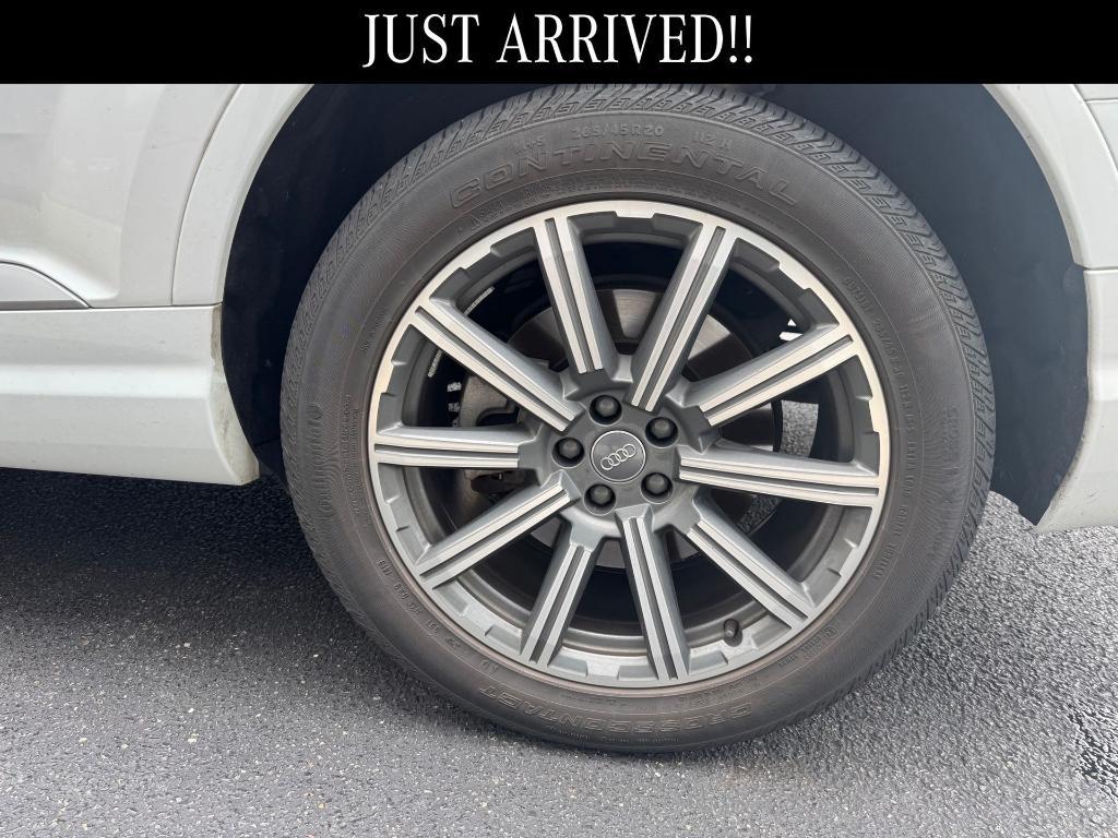 used 2019 Audi Q7 car, priced at $25,000