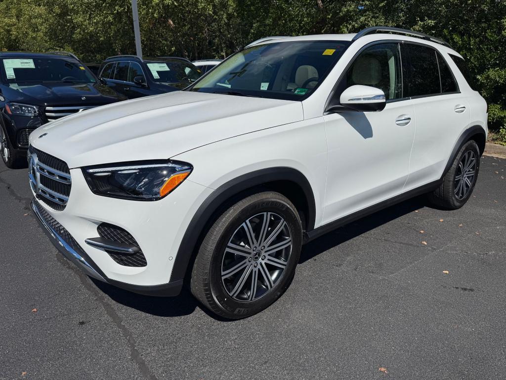 new 2026 Mercedes-Benz GLE 350 car, priced at $67,845