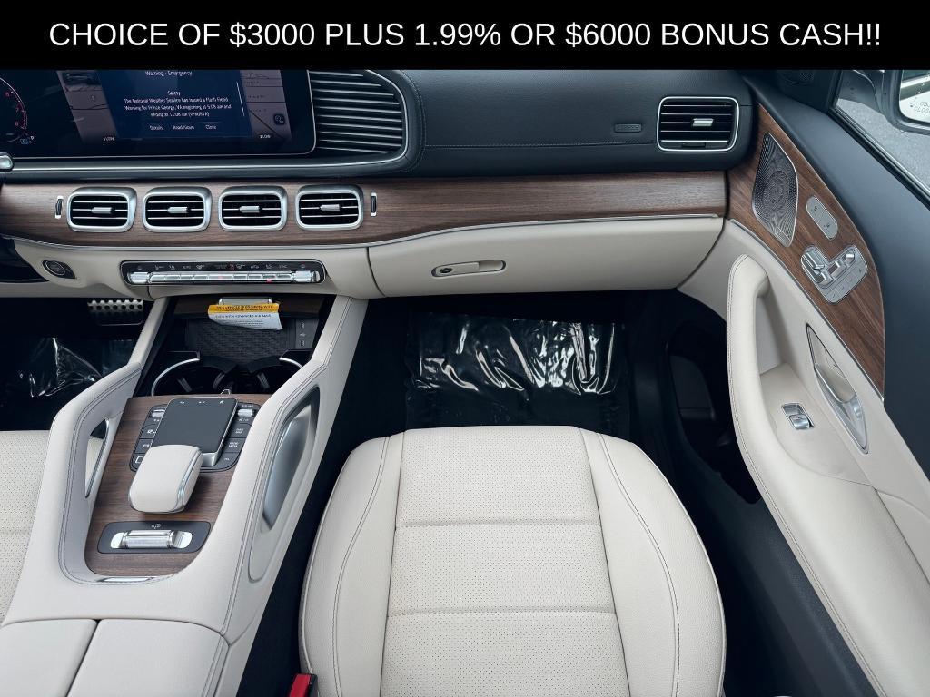 new 2025 Mercedes-Benz GLS 450 car, priced at $96,080