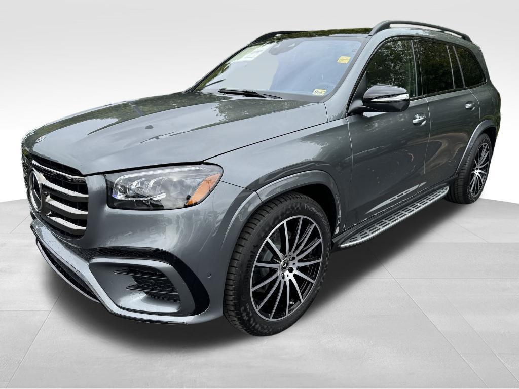 new 2025 Mercedes-Benz GLS 580 car, priced at $123,115