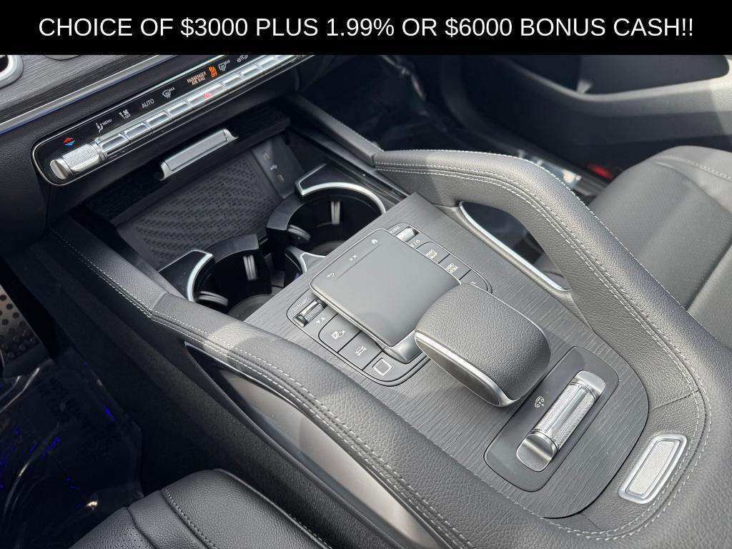 new 2025 Mercedes-Benz GLS 450 car, priced at $96,275