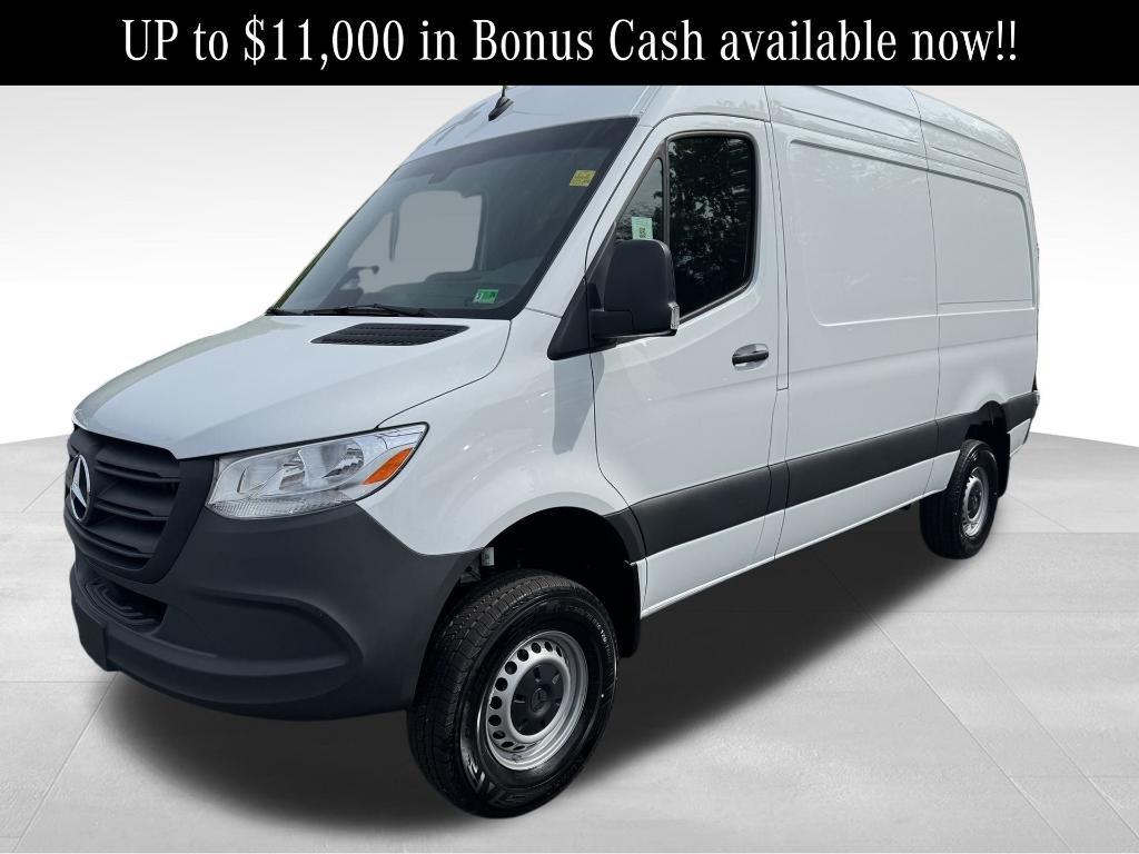 new 2025 Mercedes-Benz Sprinter 2500 car, priced at $69,571