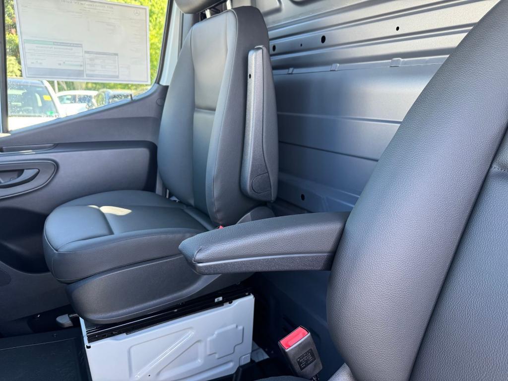 new 2025 Mercedes-Benz Sprinter 3500XD car, priced at $71,916