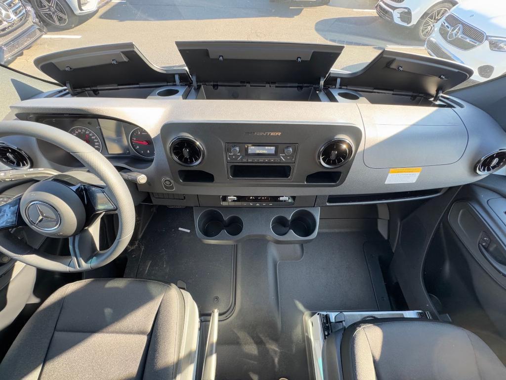 new 2025 Mercedes-Benz Sprinter 2500 car, priced at $65,675