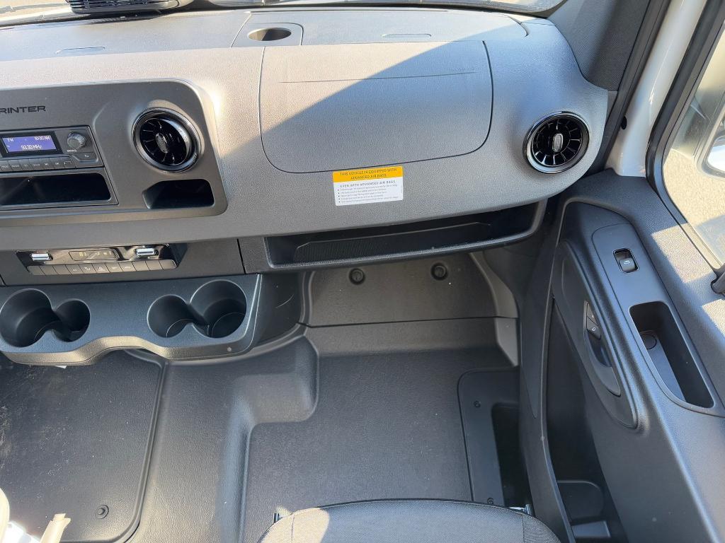 new 2025 Mercedes-Benz Sprinter 2500 car, priced at $65,675
