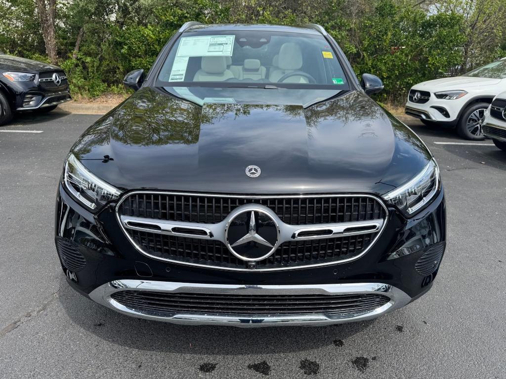 new 2025 Mercedes-Benz GLC 300 car, priced at $59,765